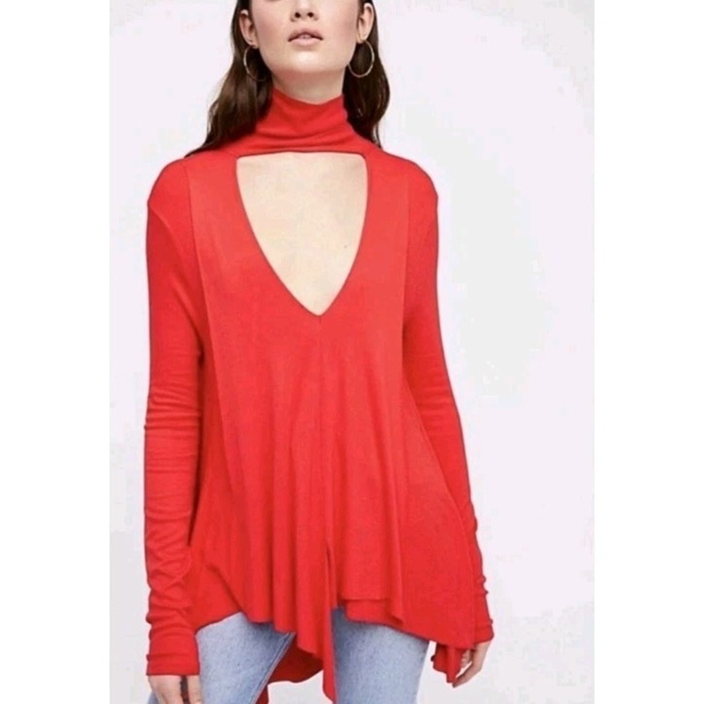 Free People Size Medium Red Sweater Uptown Turtleneck V Neck Uneven Hem